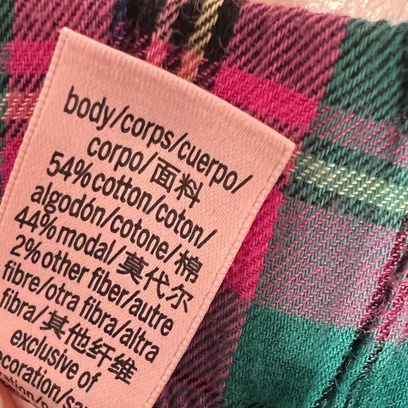 Victoria’s Secret Pink Green Plaid Pajama Pants Elastic Ankles L Short 26” Ins - Picture 8 of 9